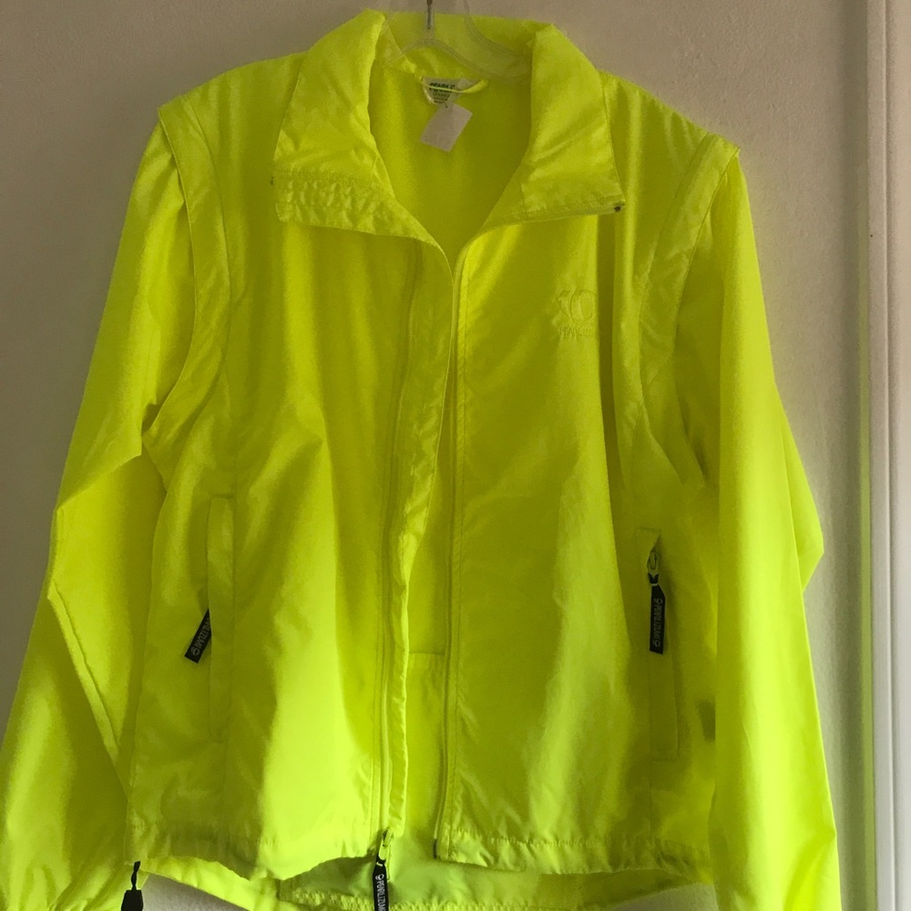 Pearl Izumi runner’s/cyclist’s jacket size medium